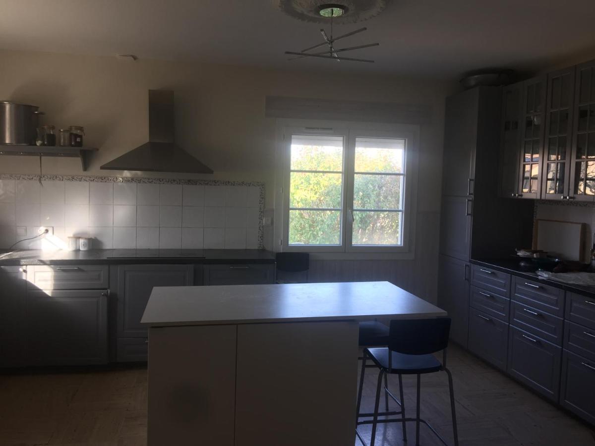Chambre Pratique Avec Wc Et Vasque Attenant Du Rucher Naturaile Монтаньяк Экстерьер фото